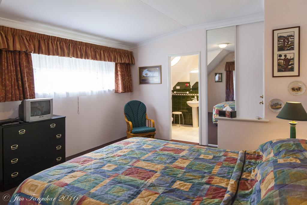 Aarn House B&B Airport Accommodation Perth Exteriér fotografie